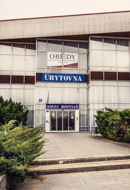 Kolej Hostivar Albergue Praga 0*,  República Checa